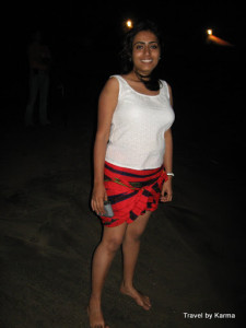 Masti at beach during high tide with Neha, the explorer
