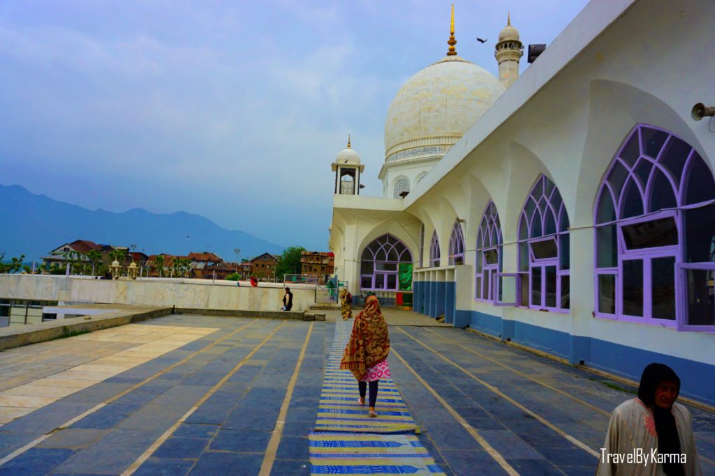 dargah around Srinagar